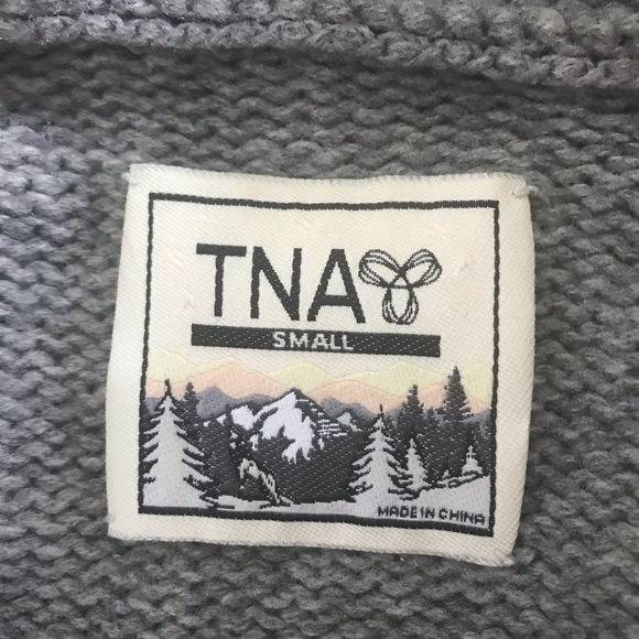 Aritzia TNA Sea to Sky Sweater - Picture 3 of 3